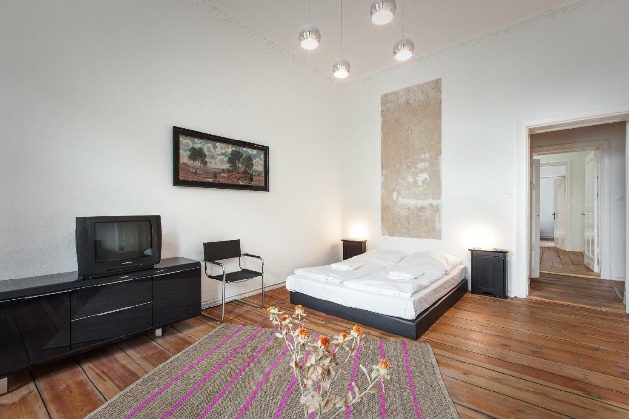 3 Bedroom Apartment Berlin Exterior photo