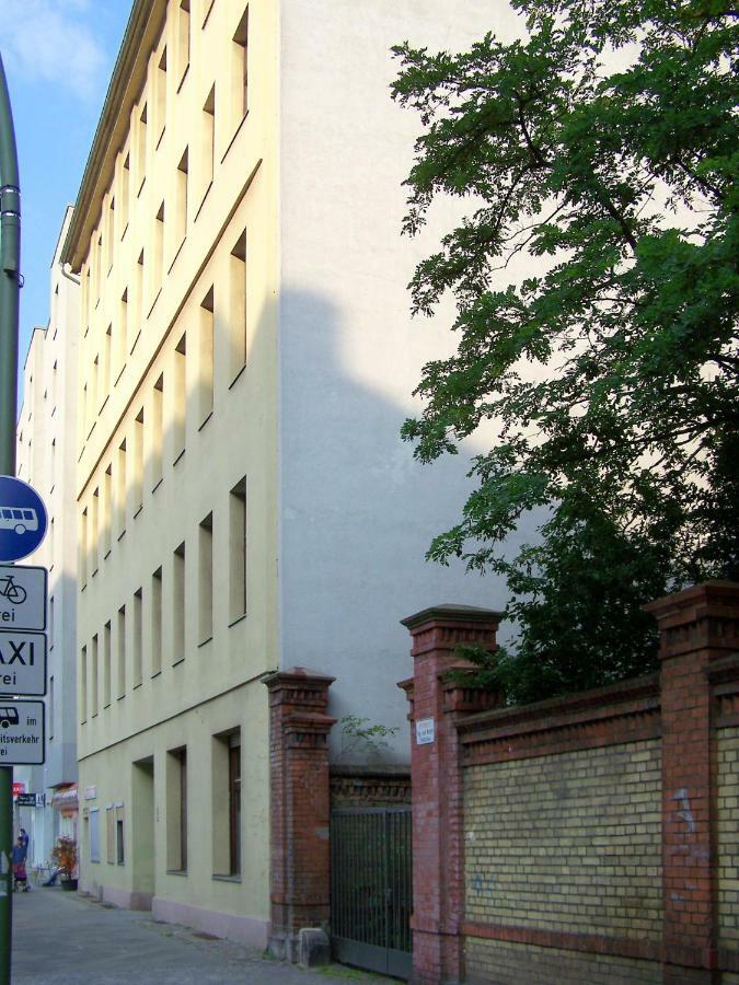 3 Bedroom Apartment Berlin Exterior photo
